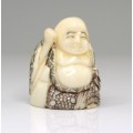 netsuke Hotei. fildes natural. perioada Meiji. Japonia cca 1880-1910